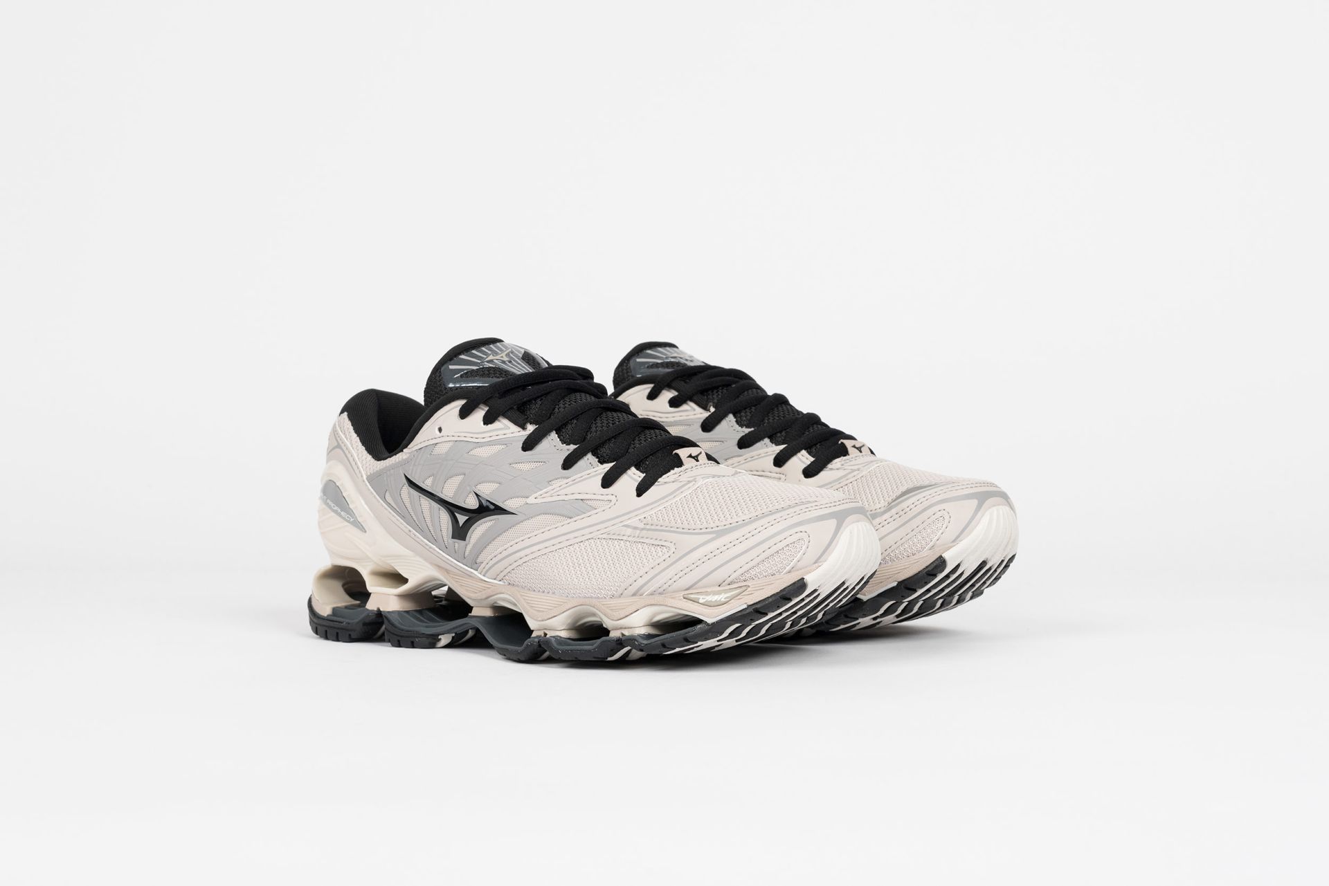 Mizuno Wave Prophecy LS